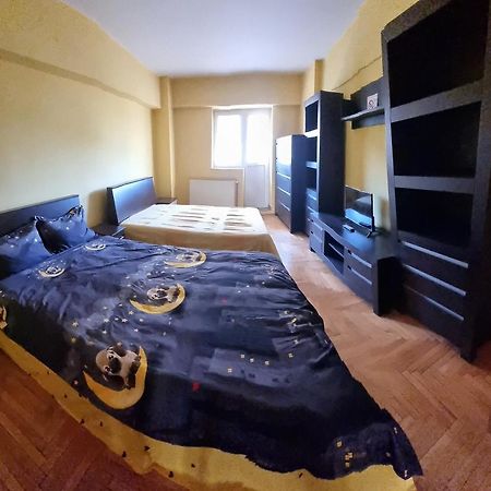 Apartament Zippi Republicii Rhbm بايا ماري المظهر الخارجي الصورة